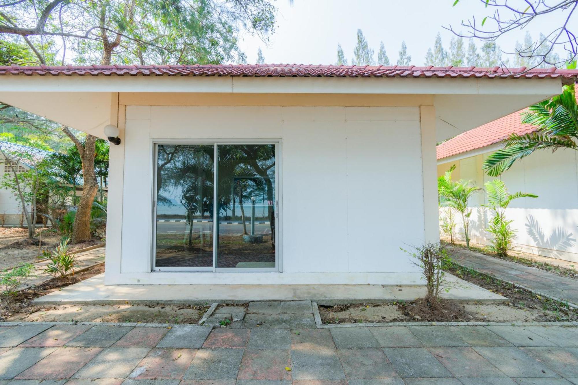 OYO 614 Koh Lak Resort Prachuap Khiri Khan Exterior foto